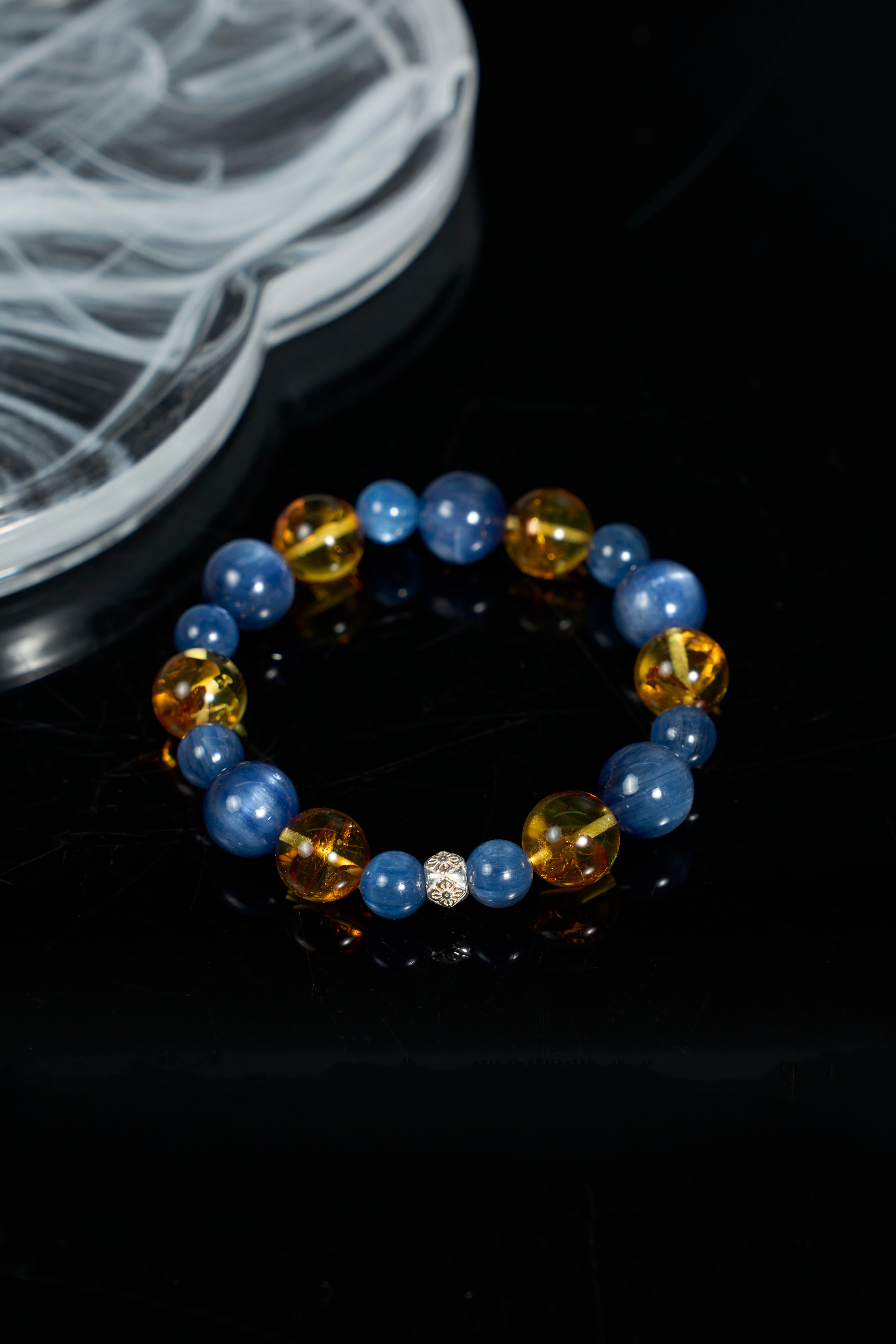 藍晶石花琥珀手鍊